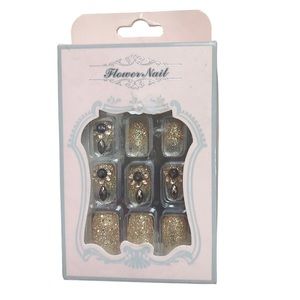NIB Gold Glitter Flower Press On Nails